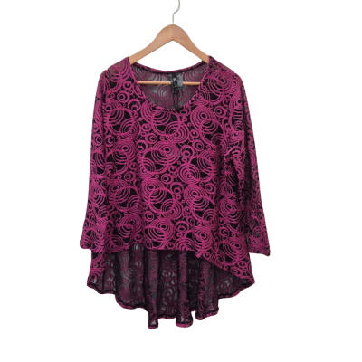 TS Womens  Spiral Lace Top, Razamatazz, Magenta/Black Size:S