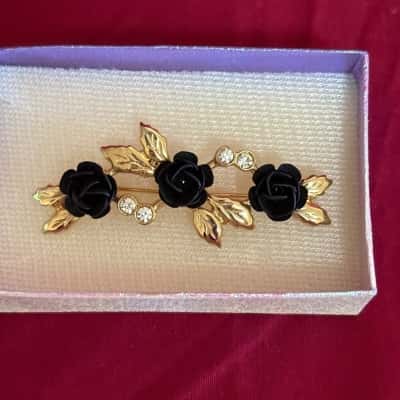  Women’s Black Rose Flower Brooch with Gold Tone Metal & Rhinestone Accents