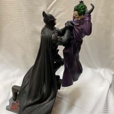 Batman VS Joker ARKHAM ORiGIN Statue 32cm