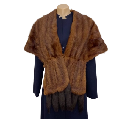 Vintage brown fur stole. One Size 