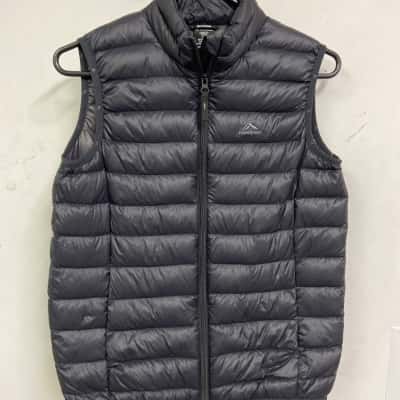 Macpac Kids  Size 12 Jacket Black  