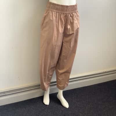 Brand New Country Road Womens  Size 8 Pull On Casual Pants Biscuit