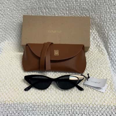One Mile the Label 'Adeline Cat Eye' Polarised Sunglasses - BRAND NEW