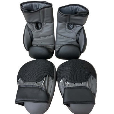 Crane Boxing Gloves and Mitts Set in Black/Grey
