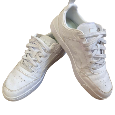 Puma Low Cut Sneakers  Size 40 