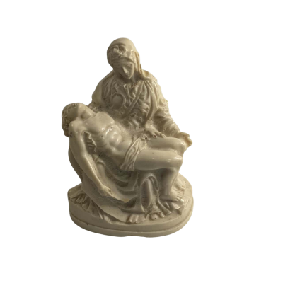 Replica of Michaelangelos “the Pieta”