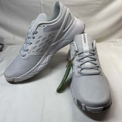 Reebok Womens  Size 8.5 Trainers White 