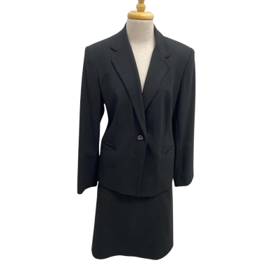  Stitches Collections. Business suit. Size 14. 
