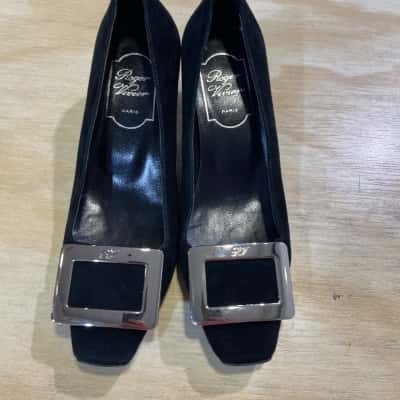 Roger Vivier Womens Heels Size 35.5 Black  