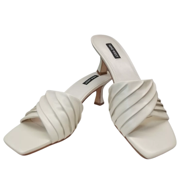 Nine West Women's Size 8.5 Cream Heels  