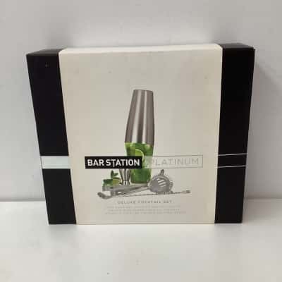 NEW - Bar Station Platinum Deluxe Cocktail Set