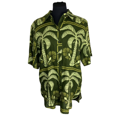 Country Road Womens  Size 6 Green 