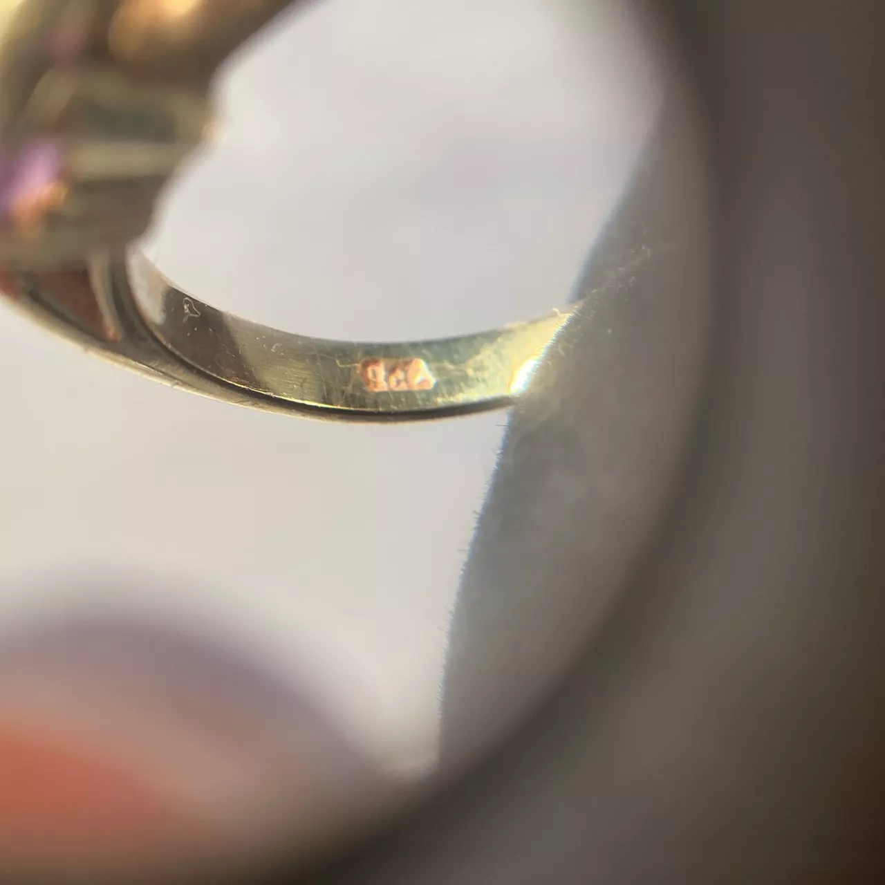 9CT Amethyst swirl Design Ring - Used Very Good | Salvos Stores