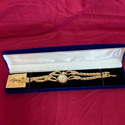 Lys Blue Women's Gold Tone Bracelet / Watch Set