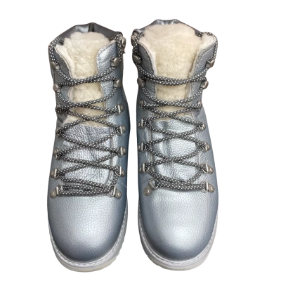  EMU Australia Women’s Boots  Size: 8 Colour: Metallic Silver