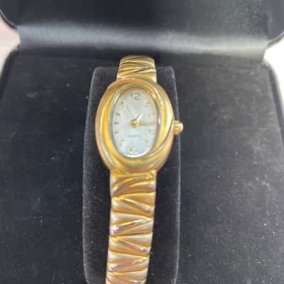 Gold Toned Lady’s Wristwatch. Working 
