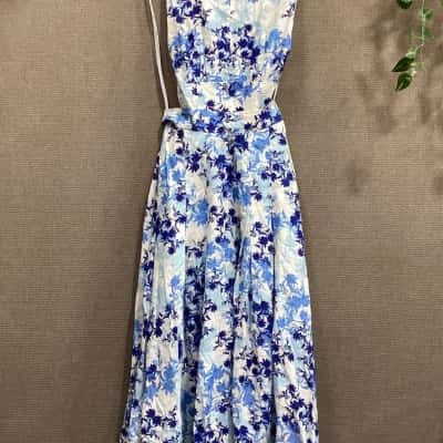  BNWT Aureta Womens Size S Floral Dress Multicoloured 