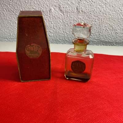 Vintage Chypre Perfume Bottle With Original Presentation Box 