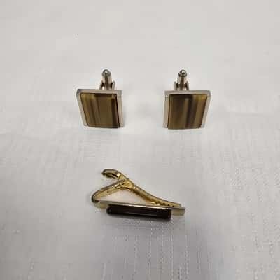 Mens 1960 Cufflinks and matching tie pin