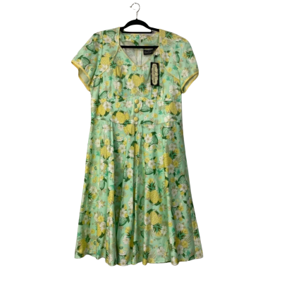 BNWT Voodoo Vixen Size XXL/20  Green / Yellow retro dress rrp$130 65gbp