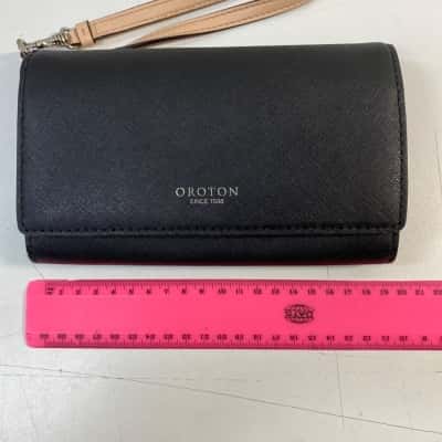 Women’s wallet Oroton 
