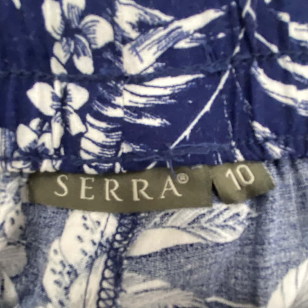 Serra Womens Pants Size 10 Wide Leg Blue / Floral / White