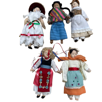 Vintage Dolls Of The World Doll Bundle set of 5