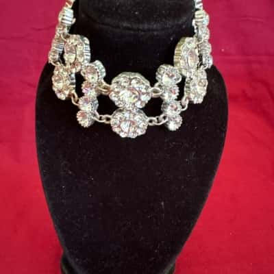 Diva Women's Silver Tone Costume Jewellery Bracelet 