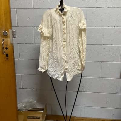 Oxford Womens  Size 8 Long Sleeve Shirt Gold / Pinstriped / White 