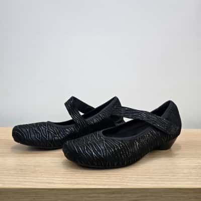 Klouds Australia 'Drew' Mary Jane Shoes - Size 
