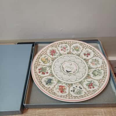 Wedgwood Calendar Plate For 1992