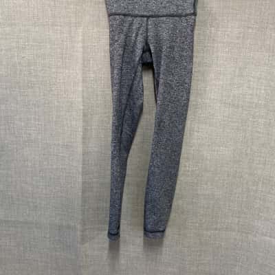 Lululemon Womens Size 2 Grey 