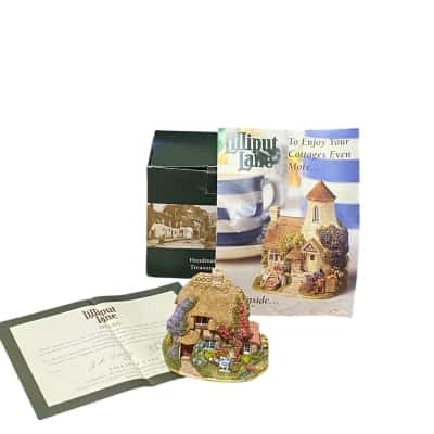 Lilliputian Lane cottage