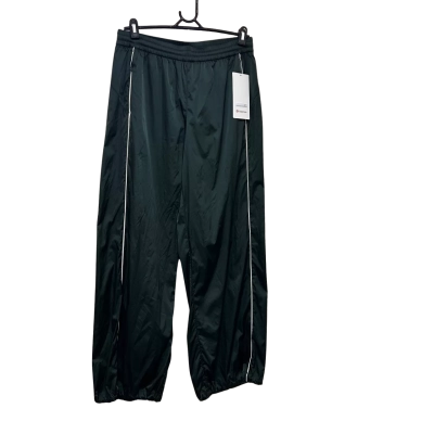 BRAND NEW LULU LEMON STRETCH SATIN PANTS. SIZE L