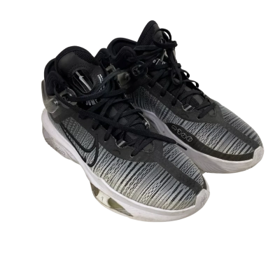Nike Men's Air Zoom G.T. Jump 2 Size 8 Sneakers Black  / Grey / White 