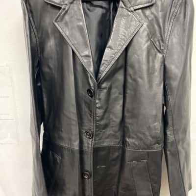 Italian collection Womens  Size S Leather Jacket Black  