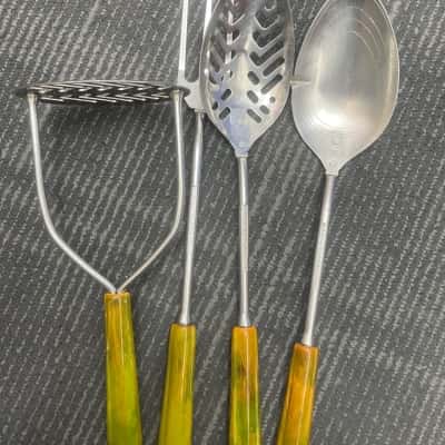 Vintage Skyline stainless steel 4 Piece set 