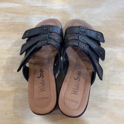 Pamela - Wide Steps - Womens  Size 36 Black  / Brown 
