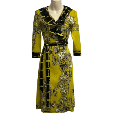 Charlie Brown Size 10 Yellow Wrap Dress  