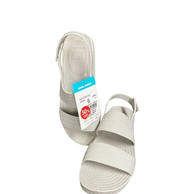  Reef Water Vista Women's Sandals EUR Size 36 Fog
