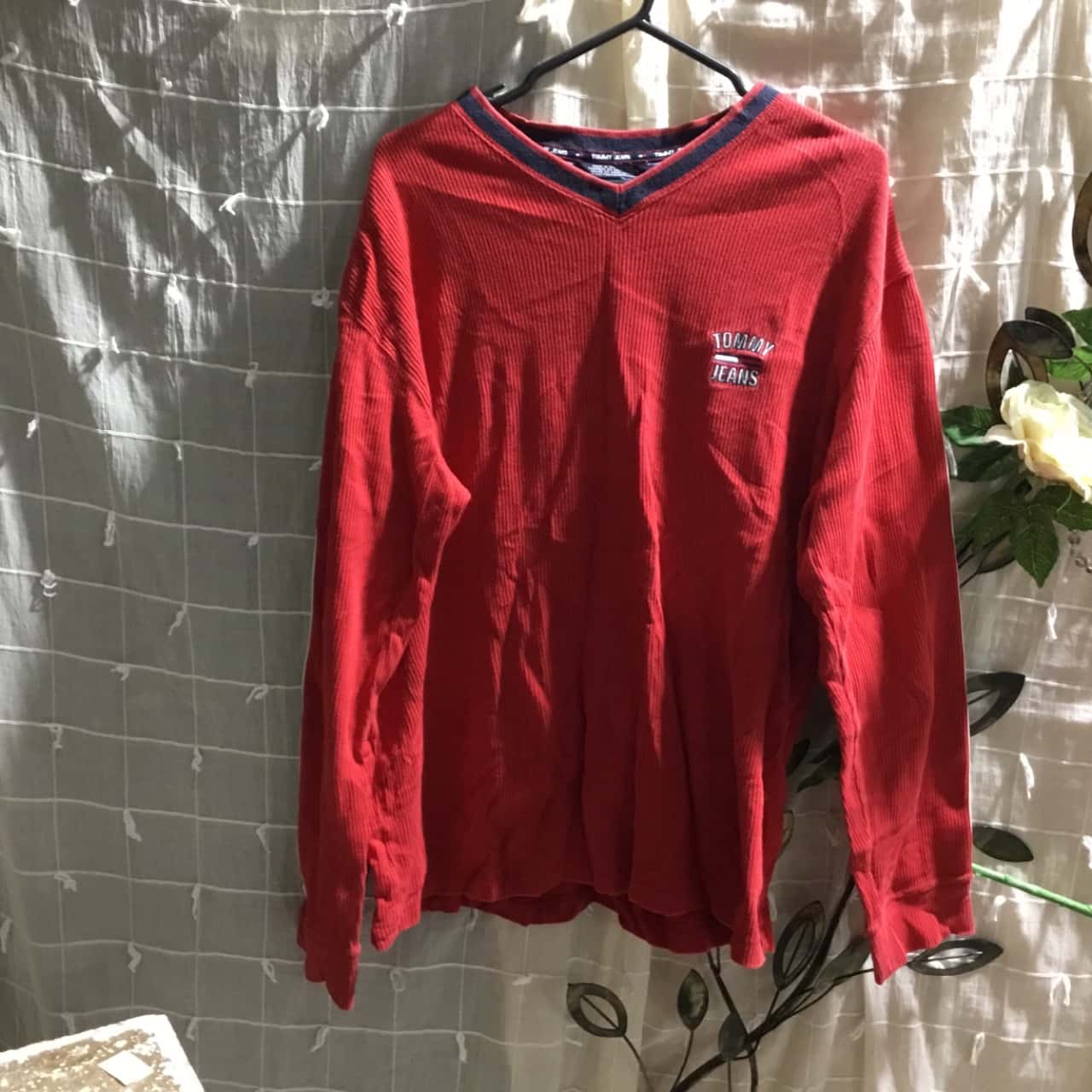 tommy jeans jumper red