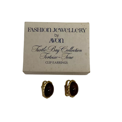 Avon Turtle Bay Collection Earrings
