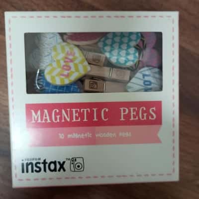 Fujifilm Instax Magnetic Heart Pegs - 10 Pack (111580)
