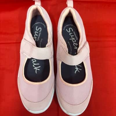 Homyped Women’s Super Walk Mary Jane  Size 10 Light Pink  