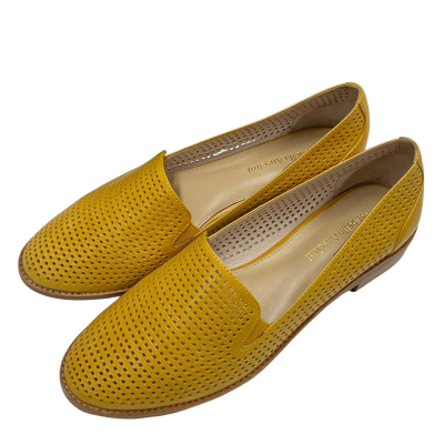 Brand New Isabella Anselmi Womens Size 40 Mustard Perforated Leather Loafers
