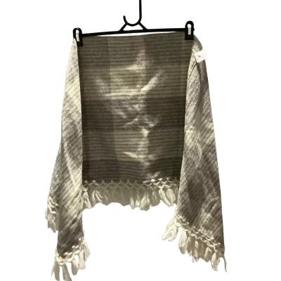  Womens  Size One Size Poncho Beige / Cream      HTHT