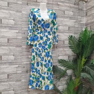 Sussan Womens  Size 20 Maxi Dress Blue / Floral / Off White 