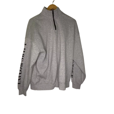  Taylor Swift The Eras Tour Womens  Size M Sweatshirt Grey / Multicoloured 