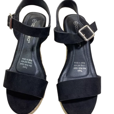 Obsessed Womens Size 5 Black Heels