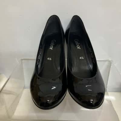 Gabor Womens  court shoe Size 4.5 Black  